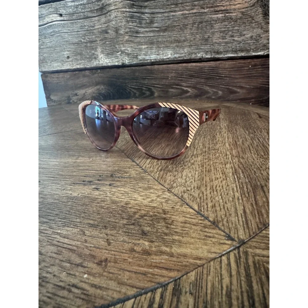 Authentic Vintage Chloé CL2247 C02 Tortoise Stripe Sunglasses - Glasses Only